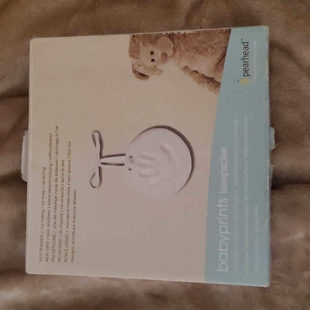 Baby handprint keepsake